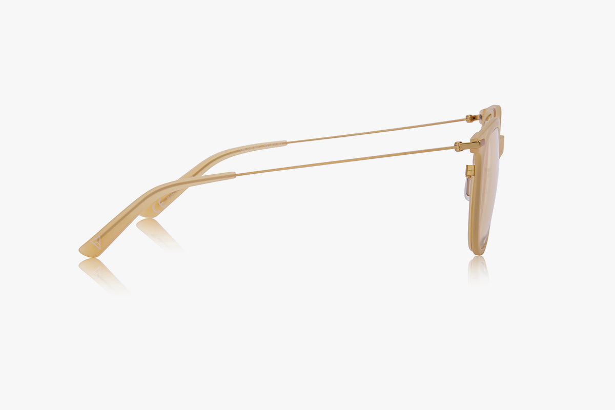 103 Beige